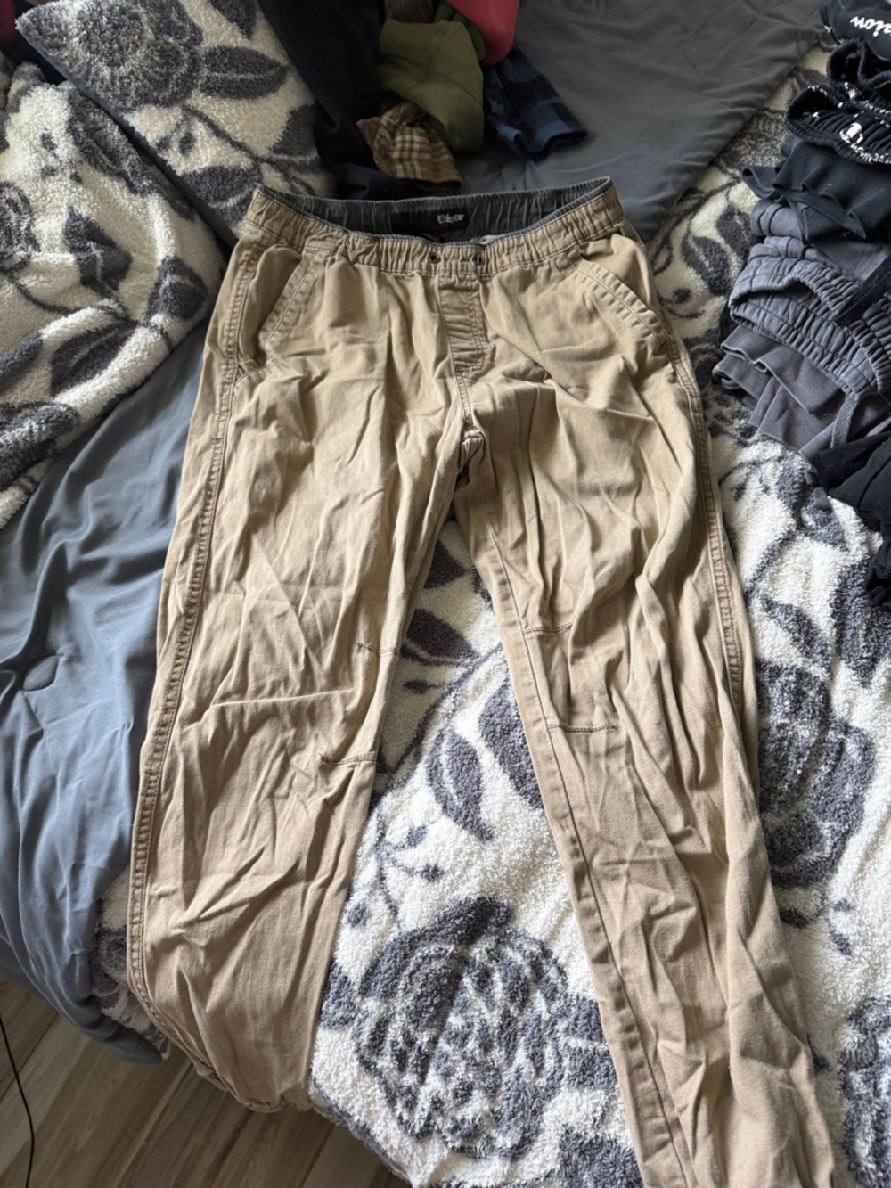 Plugg Khaki/Tan Elastic-Waist Chino Pants